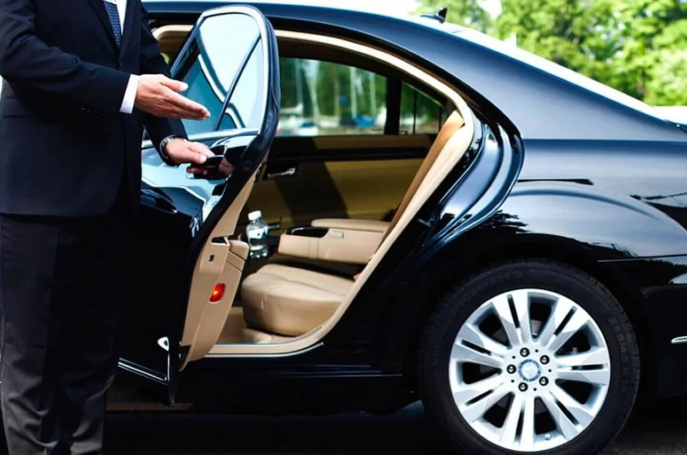 Hire Driver In Rwanda